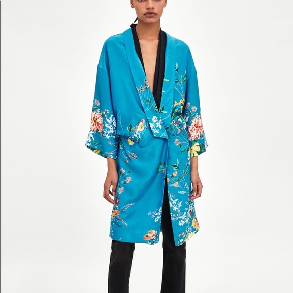 zara green embroidered kimono